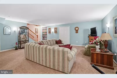 39 Bowman Drive, Feasterville-Trevose, PA 19053 - Photo 4