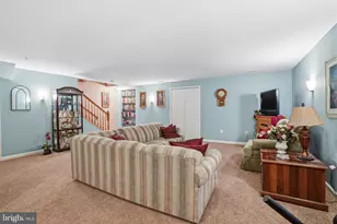 39 Bowman Dr, Feasterville-Trevose, PA 19053 - Photo 4