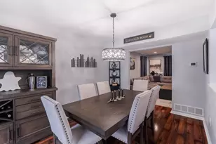 126 Megan Cir, Chalfont, PA 18914 - Photo 8