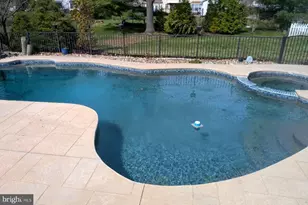 2454 Oleander Cir, Jamison, PA 18929 - Photo 26