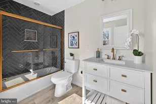 2454 Oleander Cir, Jamison, PA 18929 - Photo 18