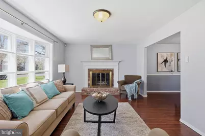 221 Valley Drive, Yardley, PA 19067 - Photo 6