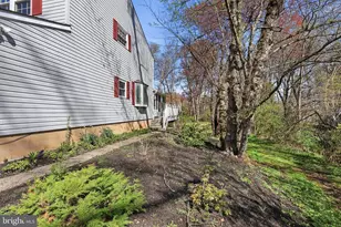 221 Valley Dr, Yardley, PA 19067 - Photo 56