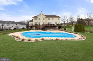 1036 Azlen Ln, Chalfont, PA 18914 - Photo 66