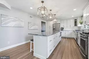 20 Firewood Dr, Holland, PA 18966 - Photo 10