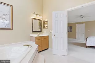 1692 Powderhorn Dr, Newtown, PA 18940 - Photo 32