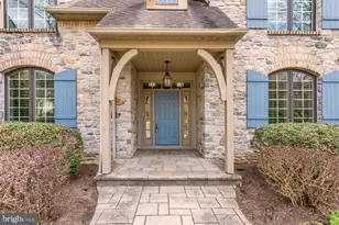 4225 Erica Dr, Doylestown, PA 18902 - Photo 4