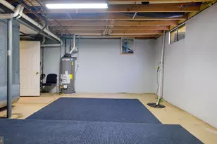 4570 Louise St Claire Dr, Doylestown, PA 18902 - Photo 32