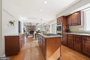 2840 W Fox Chase Cir, Doylestown, PA 18902 - Photo 10