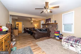 10 N Main St, Trumbauersville, PA 18970 - Photo 28