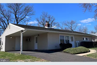 434 Thornridge Drive, Levittown, PA 19054 - Photo 2