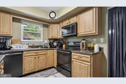 415 Fox Hollow Drive, Feasterville-Trevose, PA 19053 - Photo 6