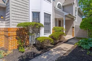 475 Franklin Cir, Yardley, PA 19067 - Photo 2