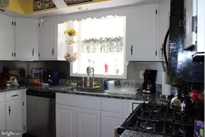 30 Landreth Lane, Bristol, PA 19007 - Photo 34