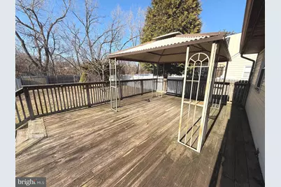 10 Bowling Green Avenue, Morrisville, PA 19067 - Photo 40