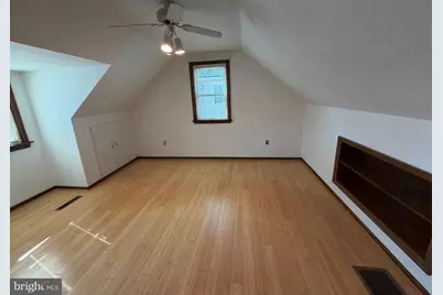 10 Bowling Green Avenue, Morrisville, PA 19067 - Photo 22