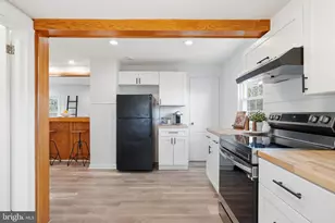 292 Walter Rd, Chalfont, PA 18914 - Photo 14