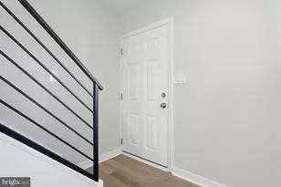 10 MacIntosh Rd, Levittown, PA 19056 - Photo 4