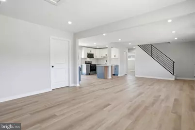 10 Macintosh Road, Levittown, PA 19056 - Photo 12