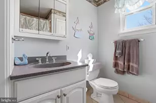 1640 Britany Dr, Bensalem, PA 19020 - Photo 22