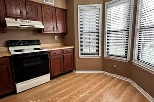 806 Barry Ct, Southampton, PA 18966 - Photo 4