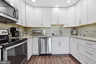 60 Lower Orchard Dr, Levittown, PA 19056 - Photo 10