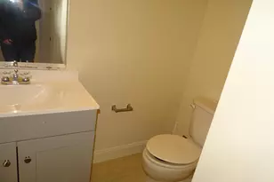 4902 Oxford Ct, Bensalem, PA 19020 - Photo 10