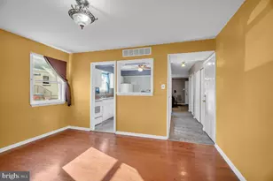 813 4th Ave, Bristol, PA 19007 - Photo 12