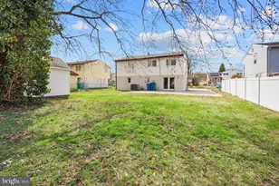 902 Laings Ave, Bristol, PA 19007 - Photo 26