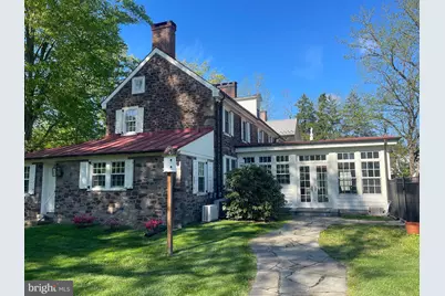 1682 Clydesdale Circle, Yardley, PA 19067 - Photo 4