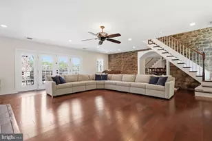 1682 Clydesdale Cir, Yardley, PA 19067 - Photo 10