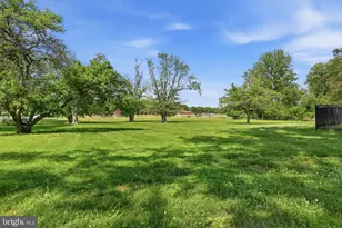 1682 Clydesdale Cir, Yardley, PA 19067 - Photo 76