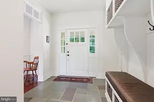 1682 Clydesdale Cir, Yardley, PA 19067 - Photo 6