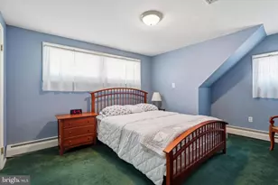 28 Sycamore Rd, Levittown, PA 19056 - Photo 18