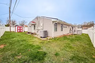 55 Teaberry Ln, Levittown, PA 19054 - Photo 28