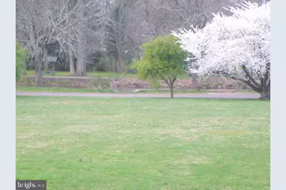 136 E Park Avenue, Sellersville, PA 18960 - Photo 2