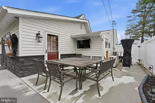 157 Mill Dr, Levittown, PA 19056 - Photo 24