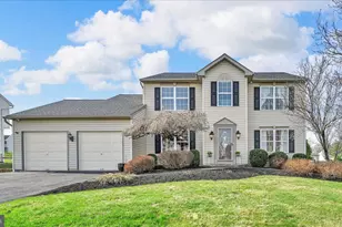 1123 Pheasant Run, Quakertown, PA 18951 - Photo 1