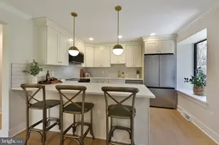 20 Independence Pl, Newtown, PA 18940 - Photo 2