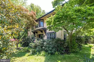 825 Highland Ave, Morrisville, PA 19067 - Photo 4