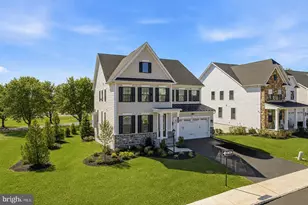 200 Mayfield Ln, Newtown, PA 18940 - Photo 1
