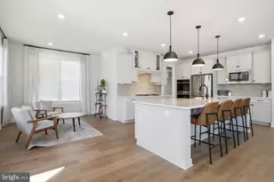 200 Mayfield Ln, Newtown, PA 18940 - Photo 12