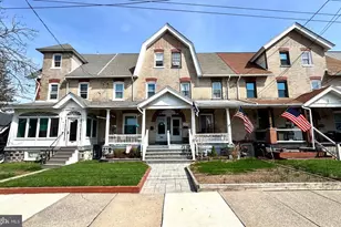 425 Juniper St, Quakertown, PA 18951 - Photo 2