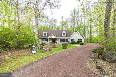 540 Black Walnut Drive, Quakertown, PA 18951 - Photo 2