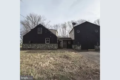 217 Apple Street, Levittown, PA 19057 - Photo 1