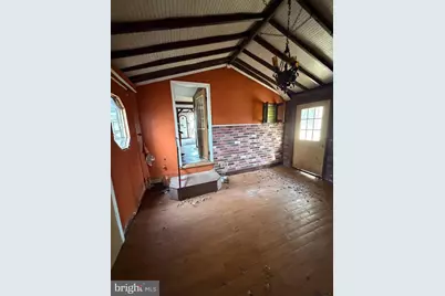 217 Apple Street, Levittown, PA 19057 - Photo 36