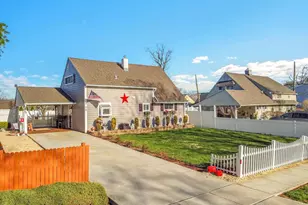 35 Honeysuckle Ln, Levittown, PA 19055 - Photo 48