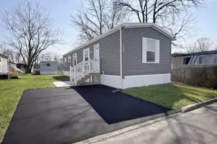 6327 Fuller Dr, Morrisville, PA 19067 - Photo 2