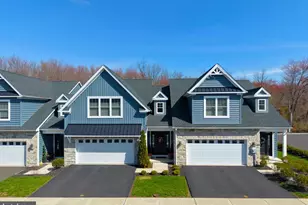 924 Holden Ct, Warminster, PA 18974 - Photo 1