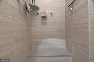 924 Holden Ct, Warminster, PA 18974 - Photo 14